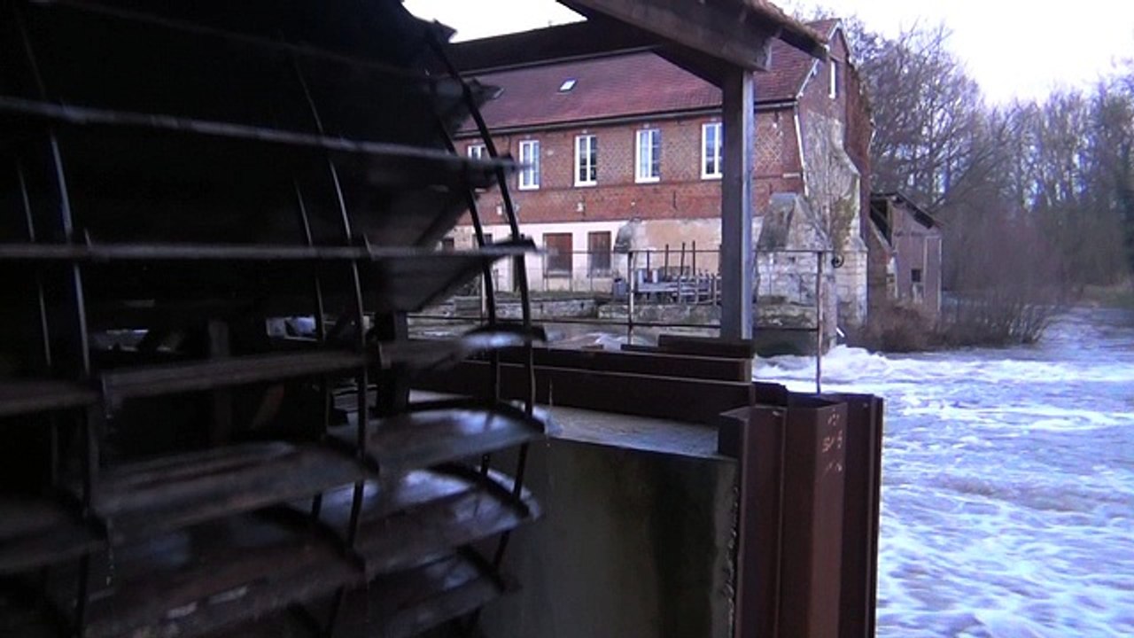 Arc en Terre : repérage au Moulin de Saint Félix pour une installation 6 et 7 juin 2015