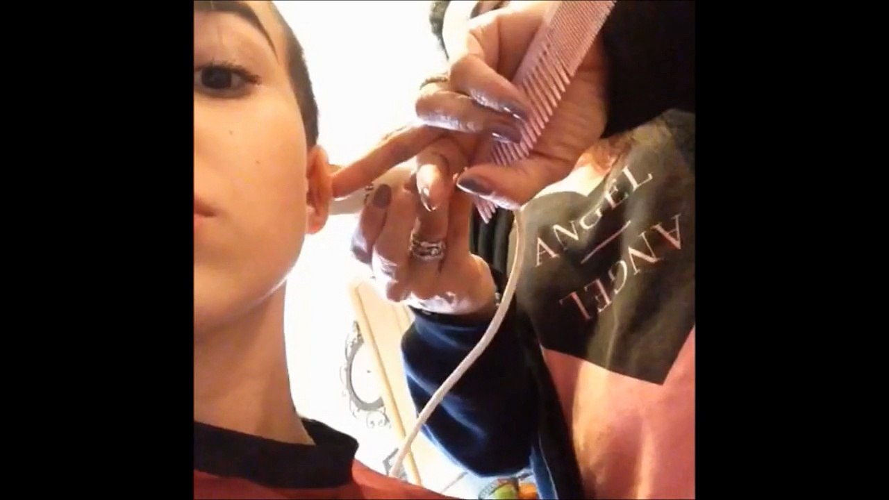 bald girl