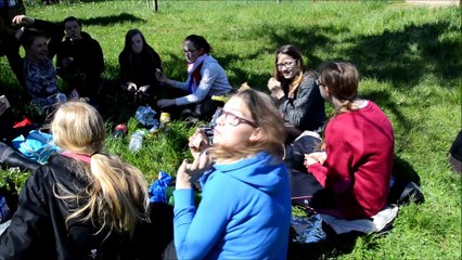 St-Bénigne. Pré fleuri. 6 avril 2015.