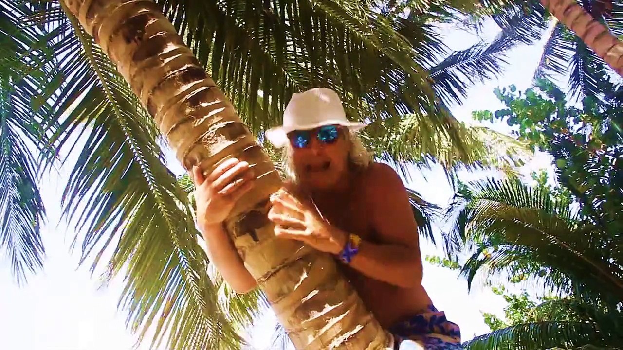 158 Tomando Coco (Dir. Cristina Sáez)