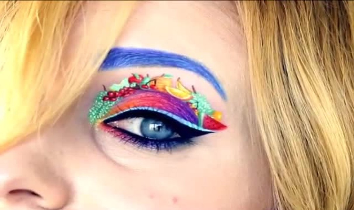 Maquillage Yeux Bleus par Tal Peleg