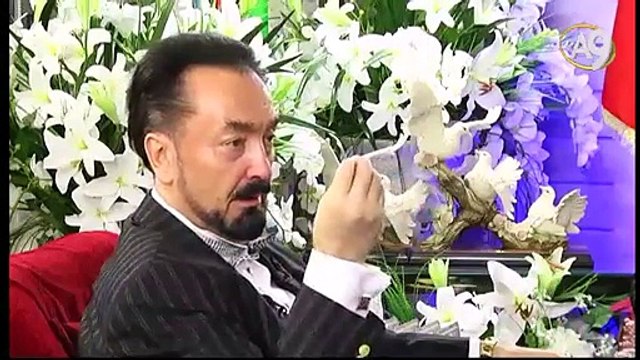 Atatürk bağnazlığı temizlerken, Bediüzzaman Hazretleri de maneviyatı geliştirdi. Birbirlerine zıt gibi görünmeleri ledün