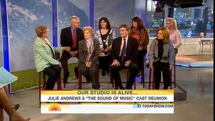 'Sound of Music' cast reunites after 45 years.flv