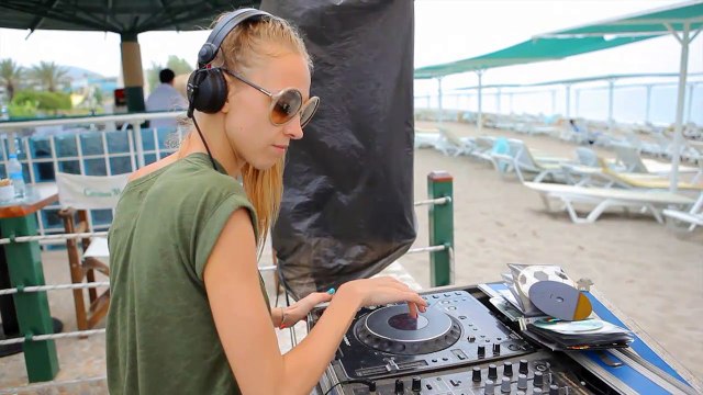 Лучшая комедия 2015 года! Скоро на экранах страны!