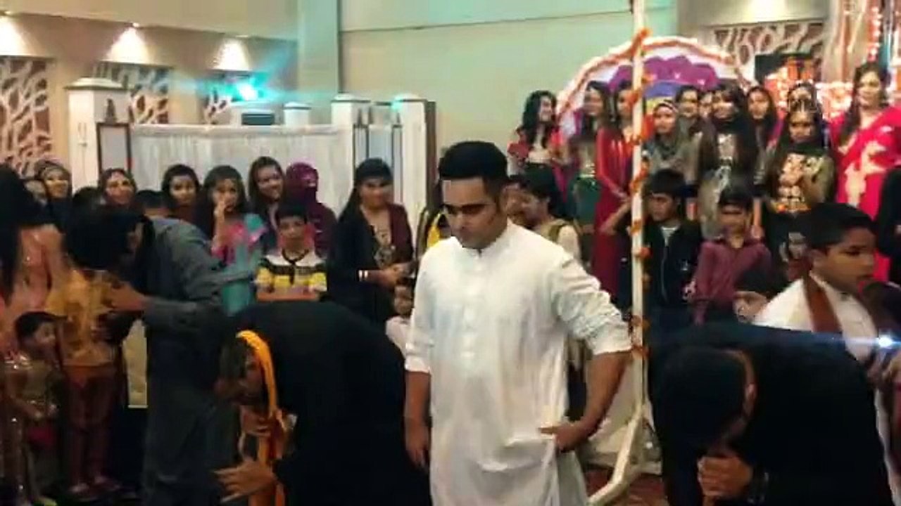 VID-20150405-WA0177