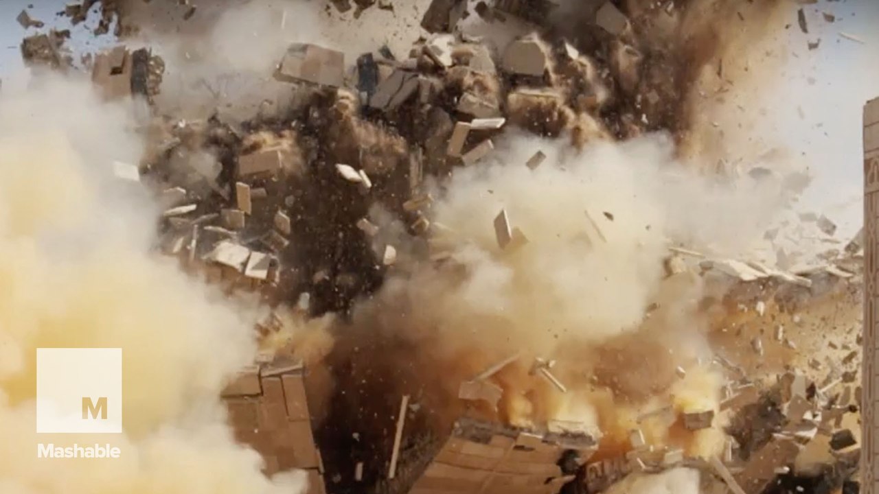 Watch Islamic State fighters destroy shrines and mosques in 2014