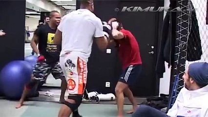 Alistair Overeem training for Brett Rogers