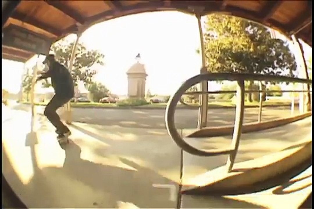 Shane O'neill skateboarding
