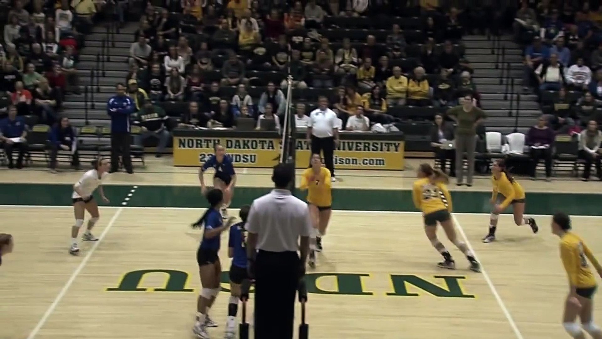 2012 Bison Volleyball Highlight Video