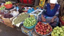 Tajikistan: Green Bazaar in Dushanbe  タジキスタン旅行　ドゥシャンベの青果マーケット