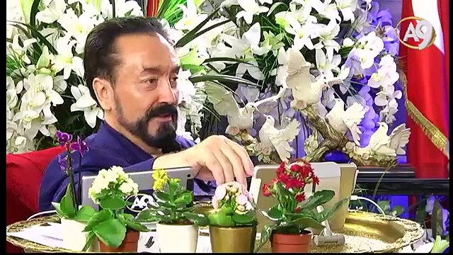 Adnan Oktar cennetle ilgili soruları cevapladı: Cennette eşi insana binlerce farklı bedenle görülür ve hepsi ona tutkuyla aşıktır.