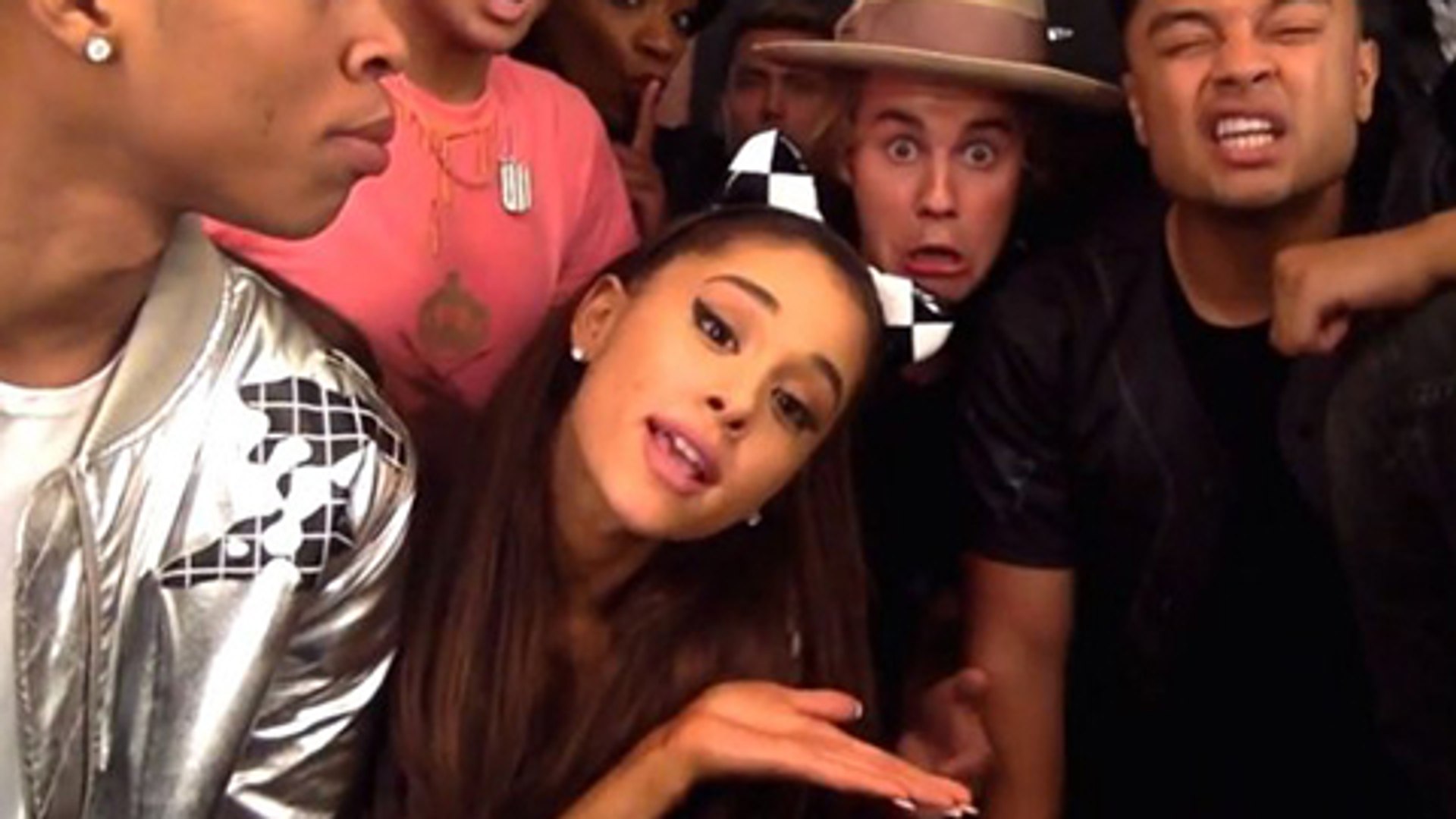 (WATCH) Justin Bieber, Ariana Grande LIP SYNC Viral Video | Carly Rae Jepsen's I Really Like Yo