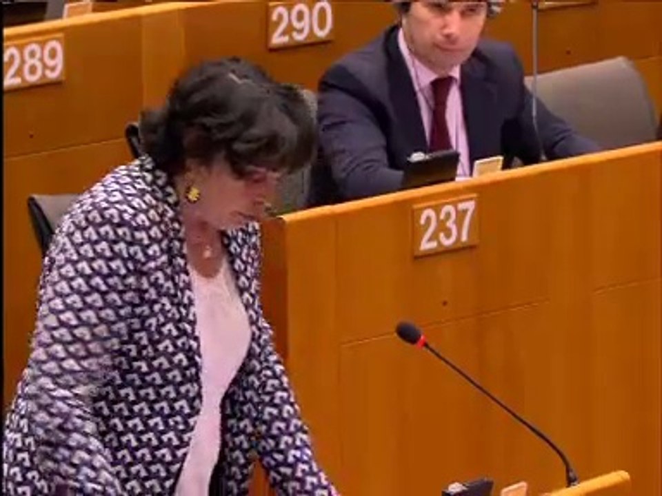 Michèle Rivasi: "Il faut employer le mot génocide!"