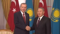 Cumhurbaşkanı Erdoğan, Kazakistan Devlet Başkanı Tarafından Resmi Törenle Karşılandı