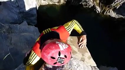 Warren Verboom a inventé le canyoning freestyle