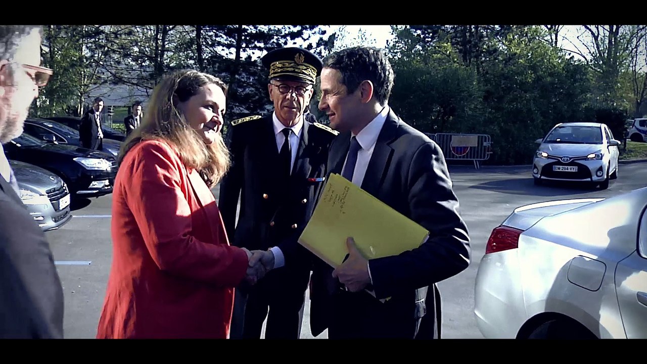 Thierry Mandon à la CAF innovante de Lognes : le numérique accompagné pour un meilleur service aux allocataires