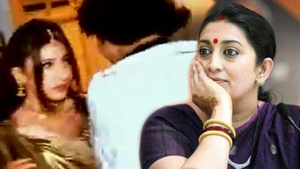 Union Minister Smriti Irani Dancing With Mika Singh