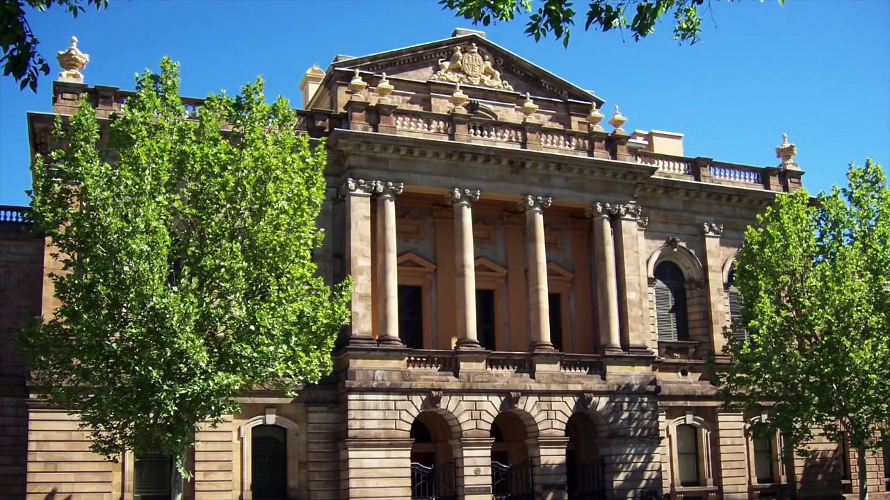 Kayla Itsines Sues Durianrider & Freelee: The Facts