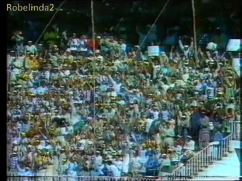 3 crazy Imran Khan deliveries, floors Aussies 1987 World Cup - YouTube
