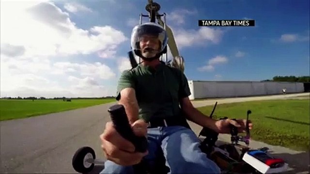 Un homme se pose en mini-hélicoptère près du Capitole pour protester contre la corruption