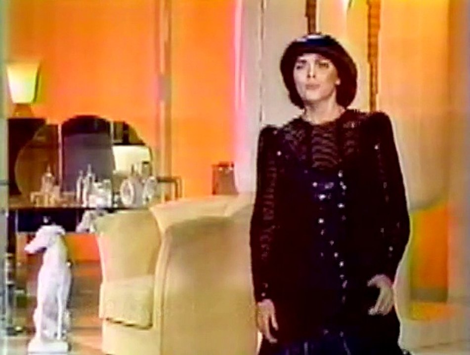 Mireille Mathieu - Tu N'As Pas Quitté Mon Cœur (Formule Un Mireille Mathieu, 18.02.1983)