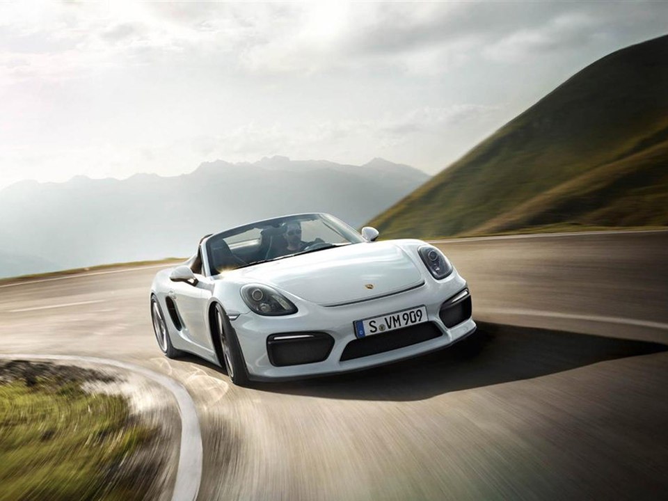 Le Porsche Boxster Spyder prend la route