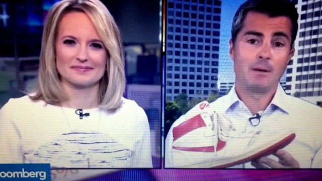 2015 MICHAEL JORDAN OWN A PAIR OF ONE OF THE EARLIEST MJ GAME WORN SHOES 12-02-84 NIKE AIR SHIPS