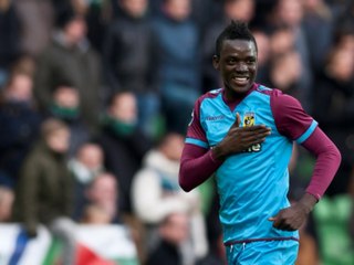 Le superbe doublé de Bertrand Traoré coule l'Ajax !