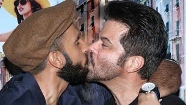 Ranveer Singh Cought Kissing Anil Kapoor In Public - The Bollywood