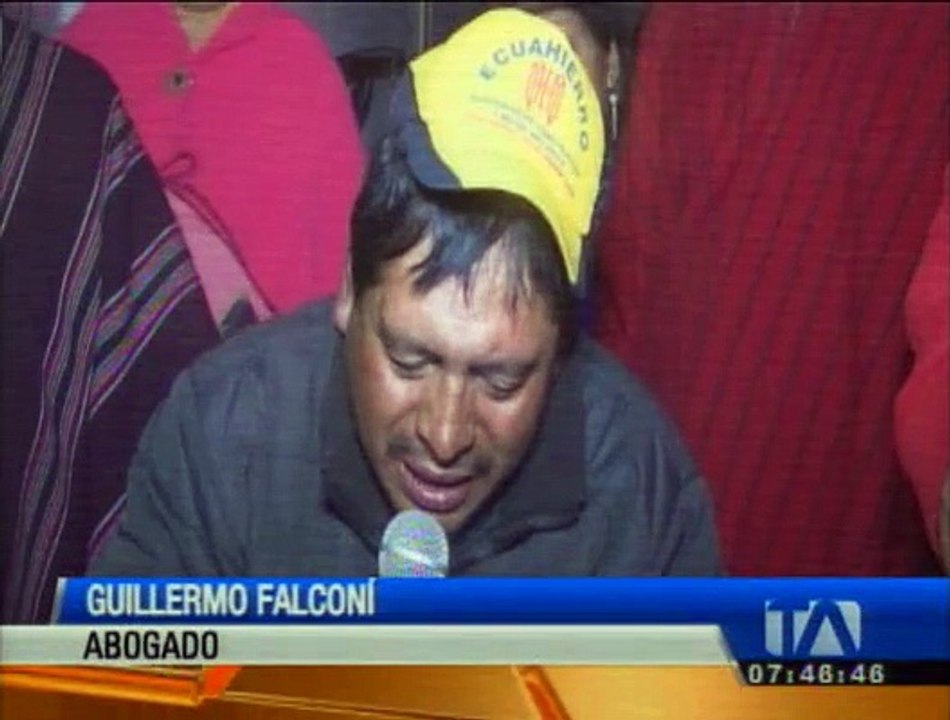 Funcionarios municipales fueron retenidos por habitantes de comunidades de Riobamba