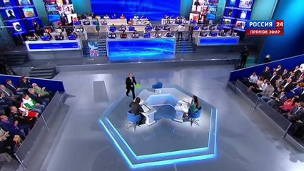 Putin diz que economia russa superou ‘pico’ das dificuldades