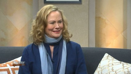Cybill Shepherd Is Here!