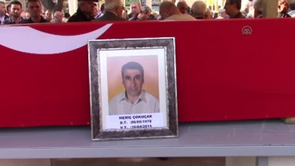 Camide Kalp Krizi Geçiren Polis Memuru Toprağa Verildi