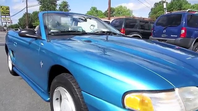 1994 Ford Mustang Convertible Start Up, Exhaust, Short Drive, and In Depth Tour