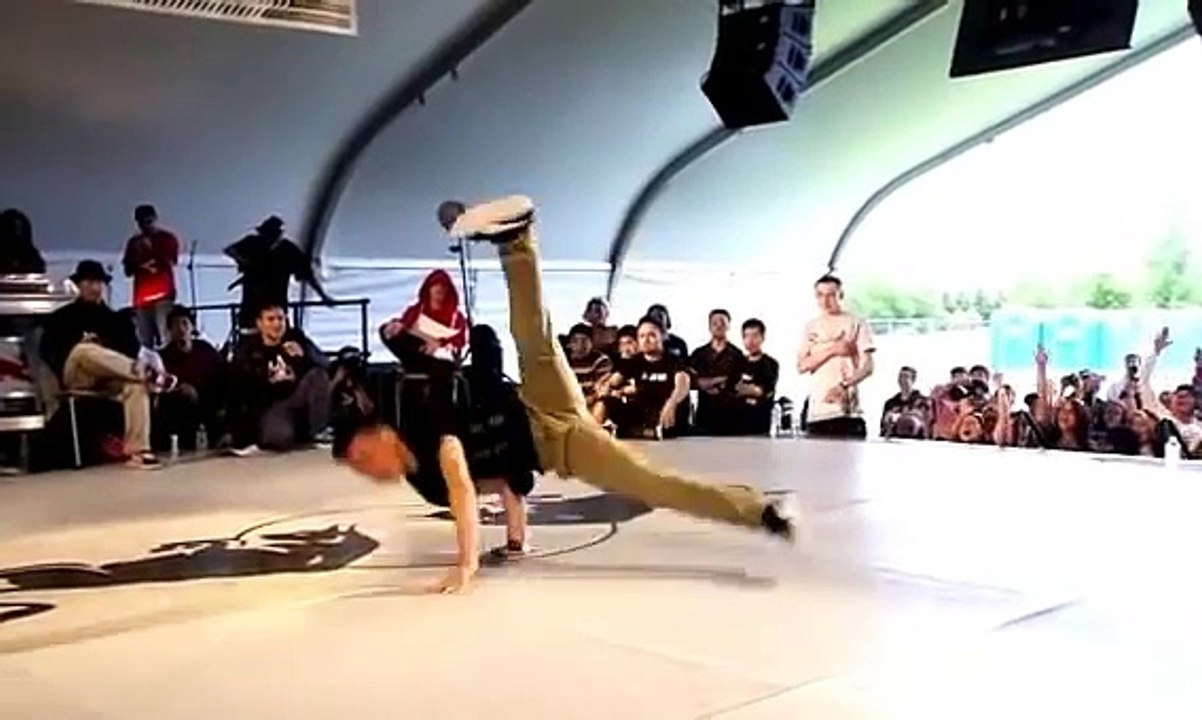 Break Dancing: Shorty Brick Battles 'The One' | Bboying
