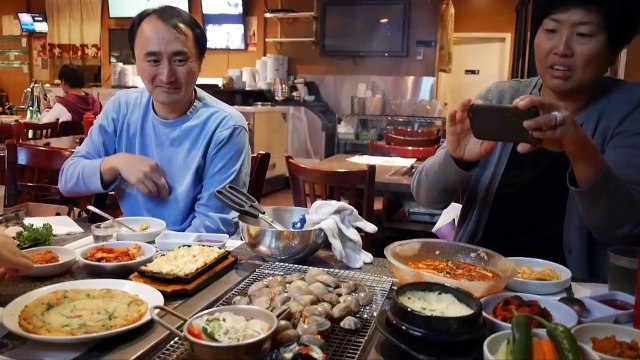 Korean Seafood BBQ: Live Abalone & Hagfish