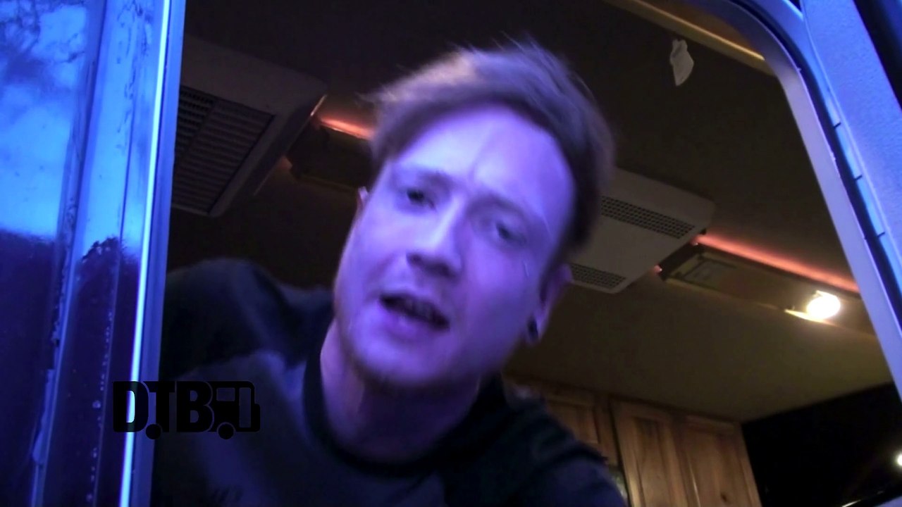 Mallory Knox - BUS INVADERS Ep. 776
