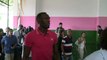 Usain Bolt visita favela de Rio