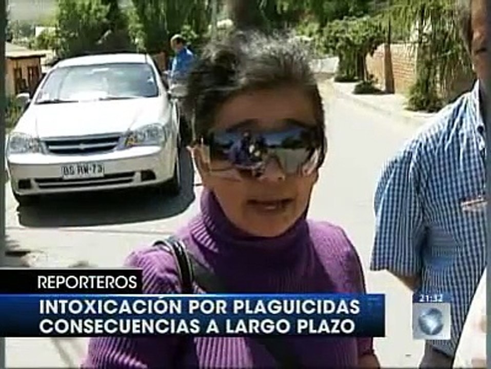 Intoxicación por plaguicidas Consecuencias a largo plazo (Canal 13 - 14 Dic 2009)