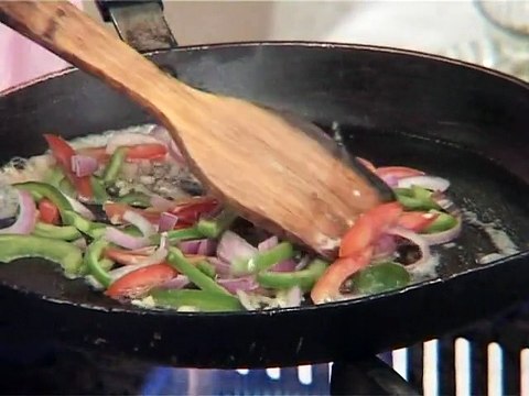 Journeys & Curries – Ludhiana – Paneer Lababdar_clip2