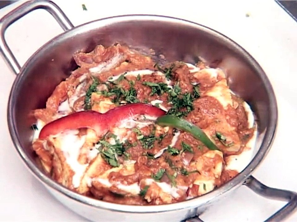 Journeys & Curries  – Ludhiana – Paneer Lababdar_clip3