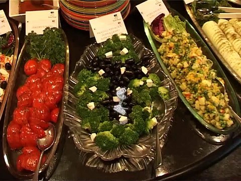 Journeys & Curries – Jalandhar – Chilgosa Malai_clip1