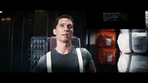 Matthew McConaughey regarde la BA de Star Wars 7