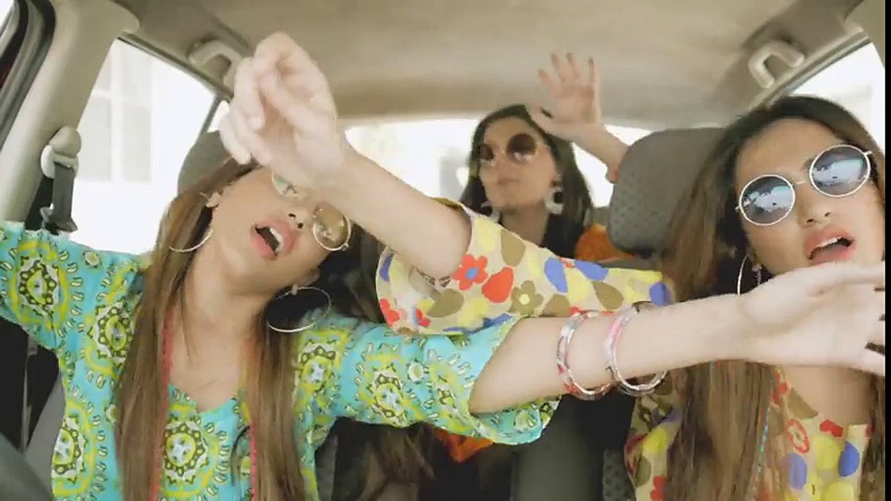 how you rate this awsome effort of these three girls tribute to great compositions of bollywood