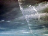 ¿CHEMTRAILS poison in the air?.¿Chemtrails veneno en el aire o nuves?