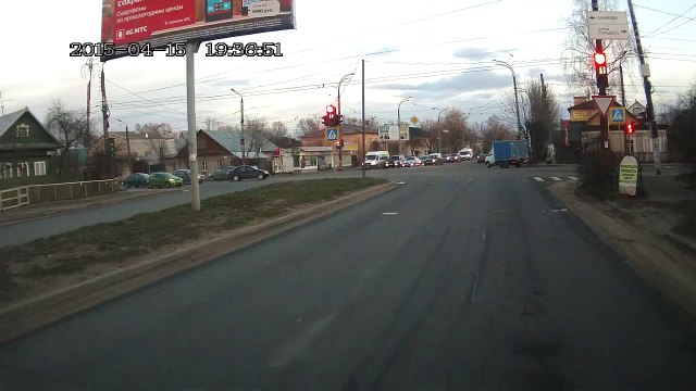 ДТП в Твери на перекрестке улиц А.Туполева и В. Маяковского 15 апреля