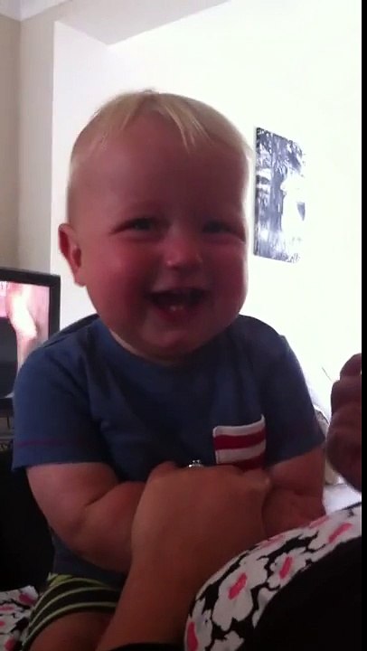 Contagious Baby laughter at hiccups! Try not to laugh!