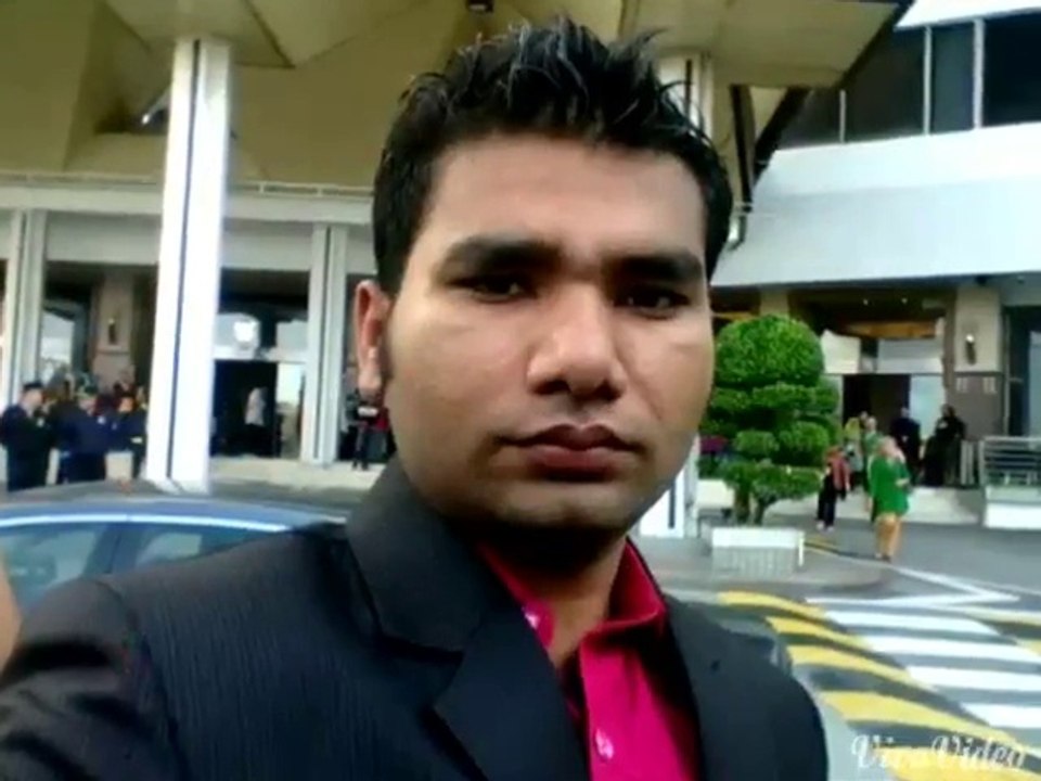 sady dil to puch sajna asi keu