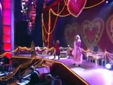 Christina Aguilera, Pink, Mya, and Lil' Kim - Lady Marmalade