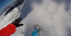 Kayak Yapan Sporcu Çığ Altında Kaldı